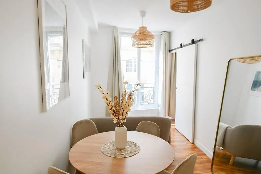 We Parisian The Marais Cozy Home 0*, Paříž Francie